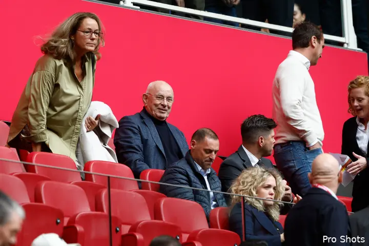 van praag ajax 2023