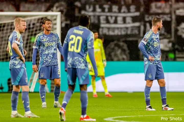 eintracht frankfurt ajax 24 25