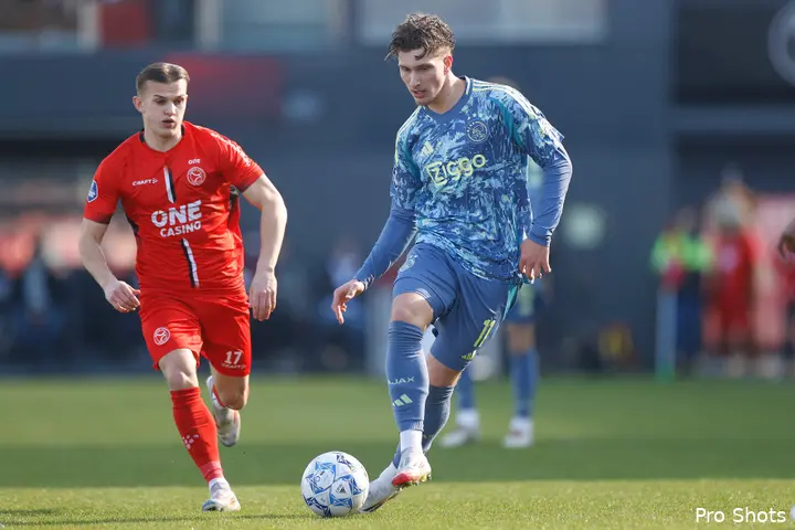 mika godts almere city ajax 24 25