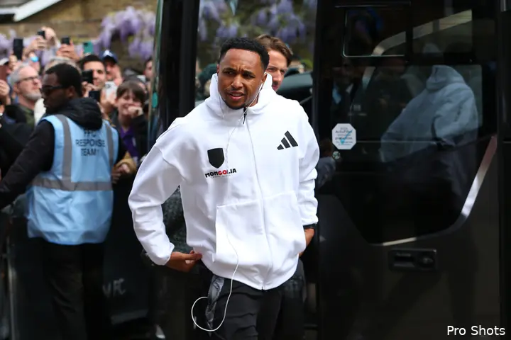 Kenny Tete kreeg afgelopen weekend zijn eerste basisplaats na zijn knieblessure. In de thuiswedstrijd tegen Chelsea (1-2 verlies) speelde de verdediger 78 minuten mee.&nbsp;