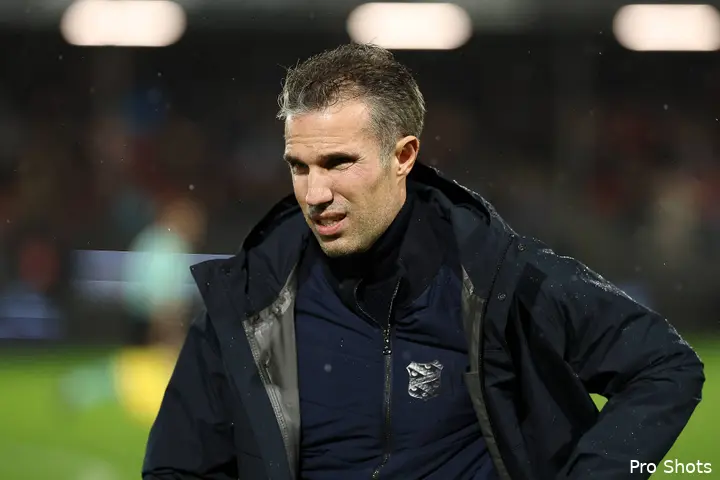 robin van persie almere city heerenveen