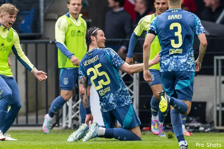 wout weghorst willem ii ajax 24 25