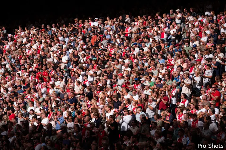 ajax-fans-johan-cruijff-arena-25-26
