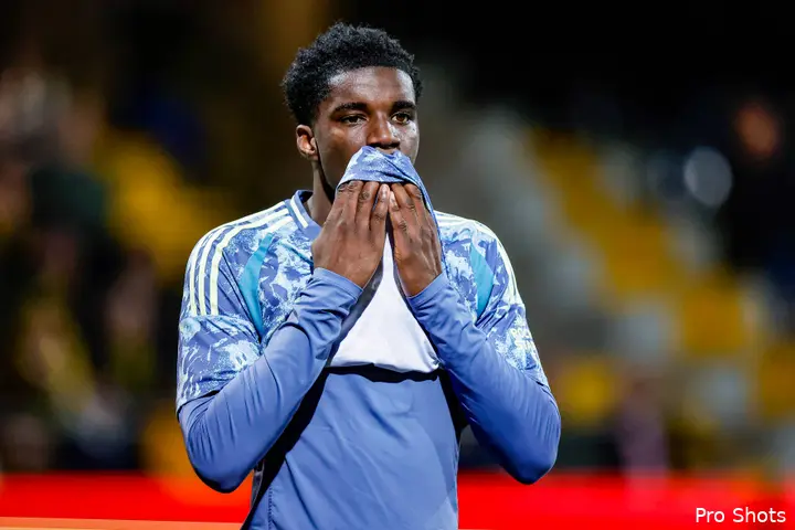 jinairo-johnson-jong-ajax-24-25