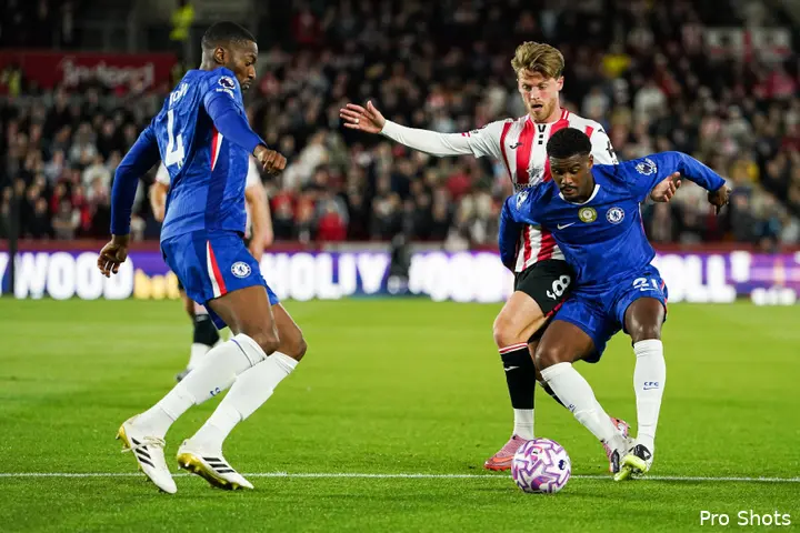 jorrel-hato-chelsea-25-26