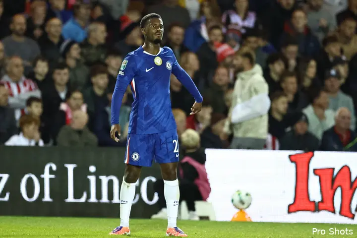 jorrel-hato-chelsea-25-26