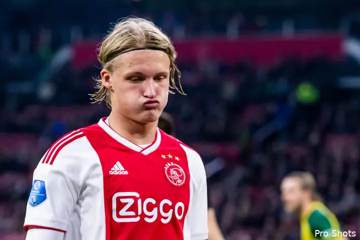 kasper-dolberg-ajax