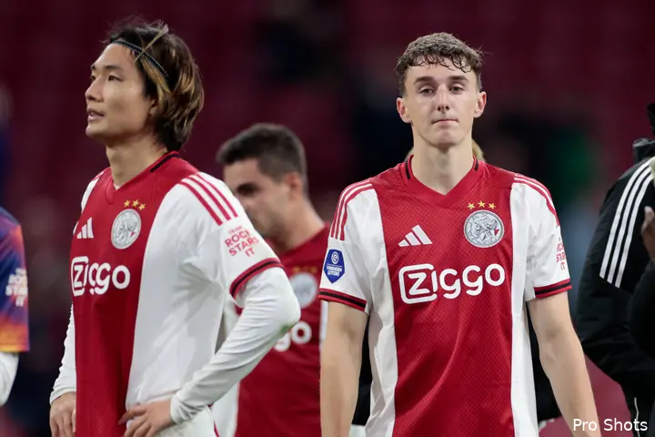 ko-itakura-youri-baas-ajax-heerenveen-25-26