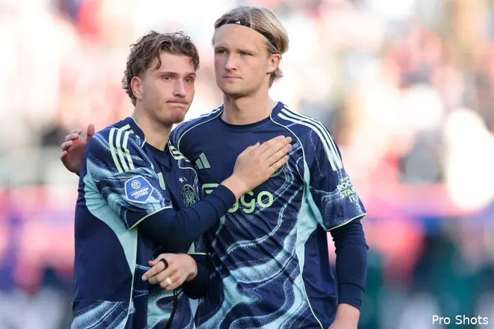 mika-godts-kasper-dolberg-utrecht-ajax-25-26