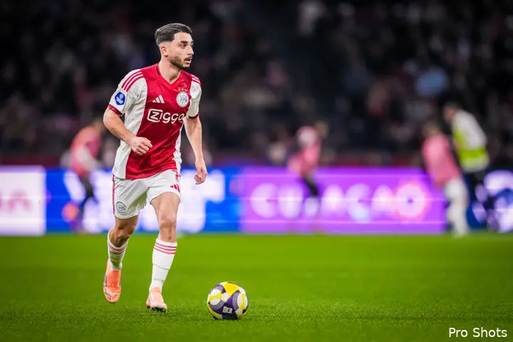 raul-moro-ajax-heerenveen-25-26