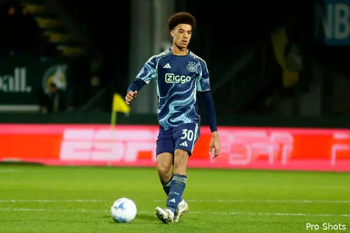 aaron-bouwman-fortuna-sittard-ajax-25-26