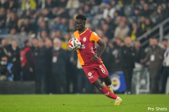 davinson-sanchez-25-26