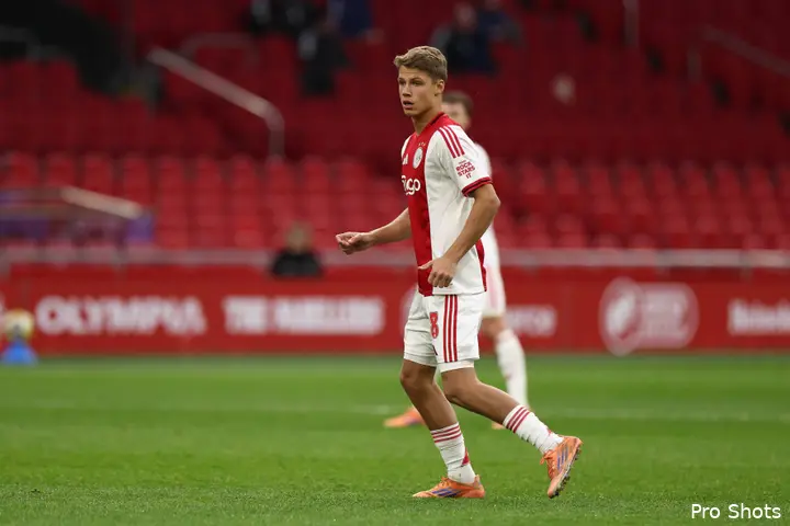 sean-steur-ajax-groningen-25-26