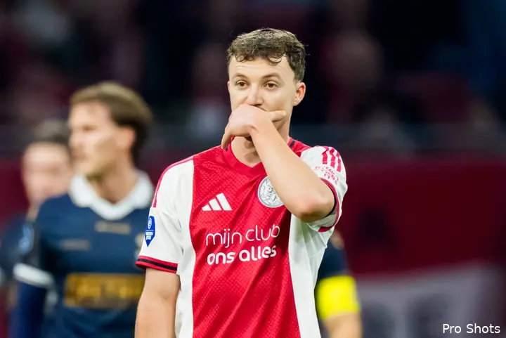 youri-regeer-ajax-go-ahead-eagles-25-26
