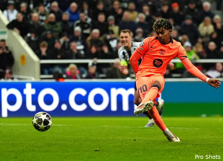 Ajax Showtime Lamine Yamal