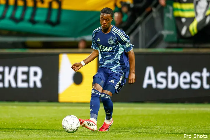 Kennynho Kasanwirjo ADO Den Haag Jong Ajax