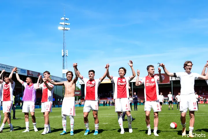 Ajax Showtime hele team