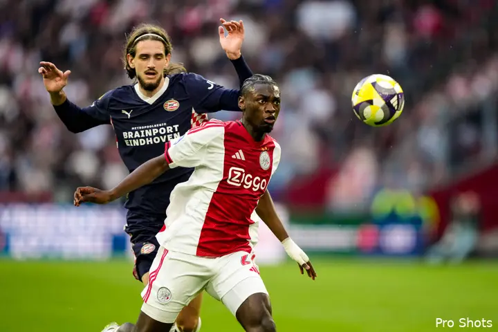Ajax Showtime Jorthy Mokio