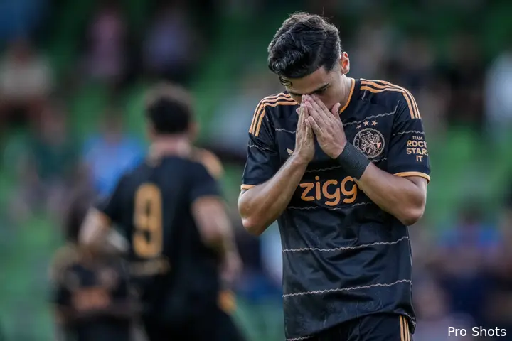 Emre Ünüvar Ajax Showtime