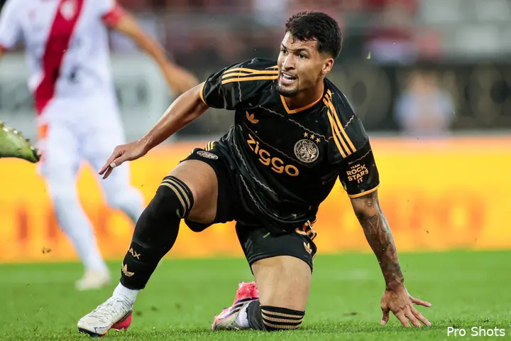 Ajax Showtime Marcos Leonardo