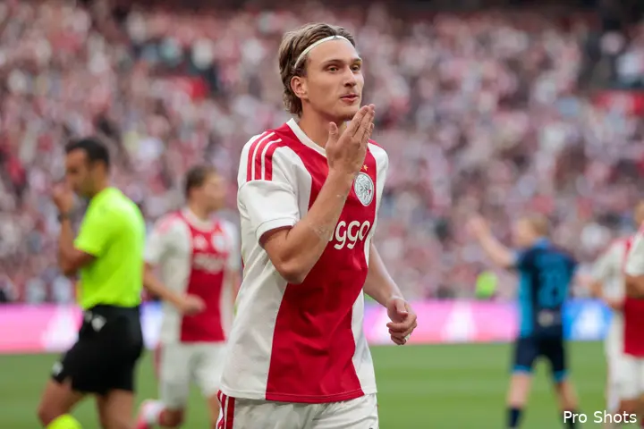 Ajax Showtime Mika Godts