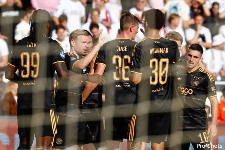 Ajax Showtime Davy Klaassen Hele Team
