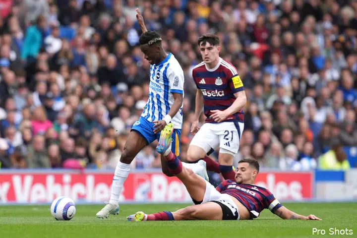 Ajax Showtime Simon Adingra Brighton