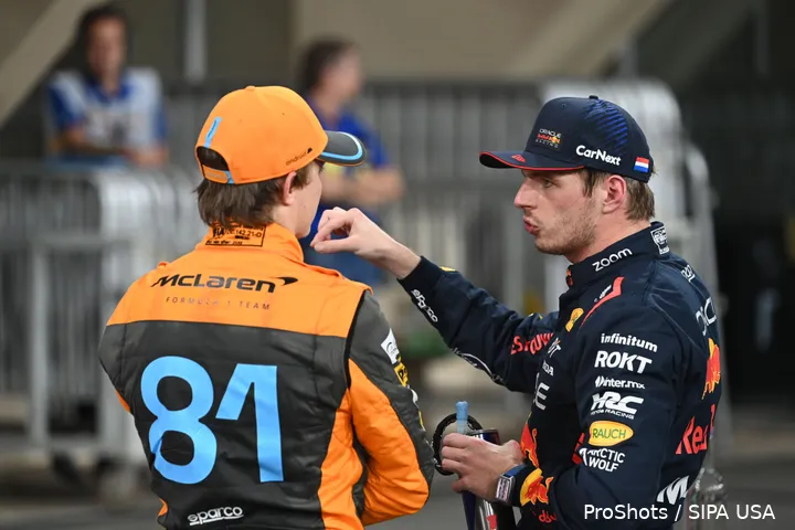 <i>Piastri heeft volgens Windsor goed opgelet bij een lesje 'Maxplaining'.</i>