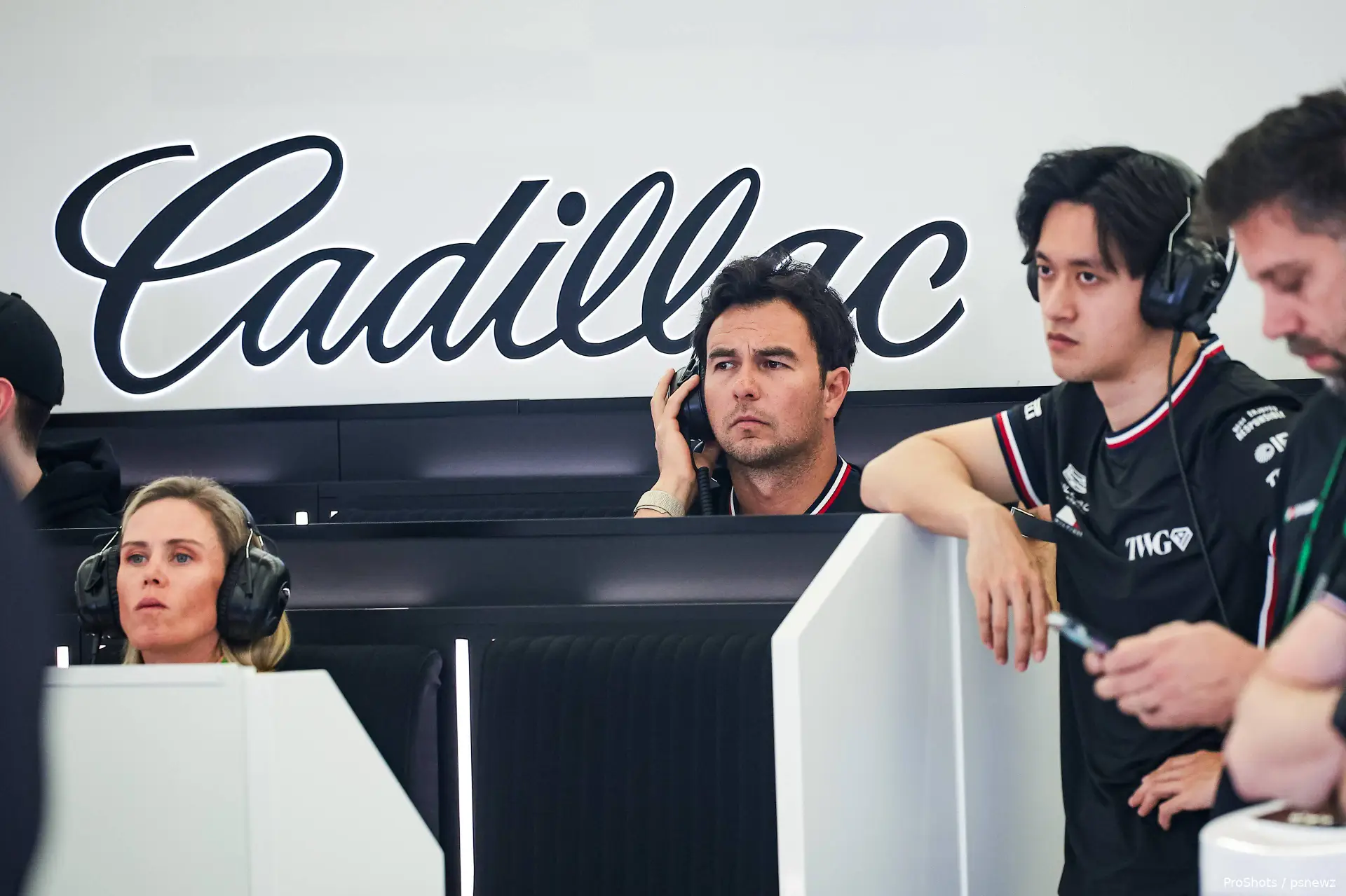 sergio-perez-zhou-guanyu-cadillac-2026-
