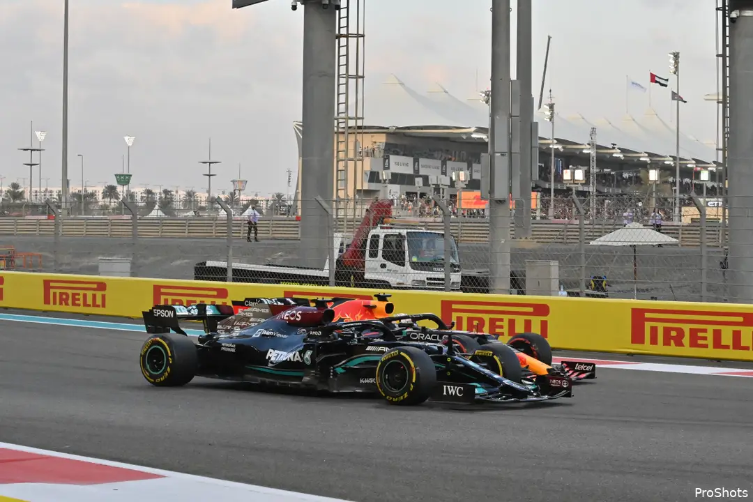 hamilton verstappen abudhabi 2021