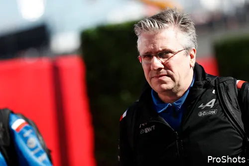 Het vertrek van voormalig teambaas Szafnauer moet zorgen dat er weer een frisse wind gaat waaien bij Alpine. (Foto: ProShots)