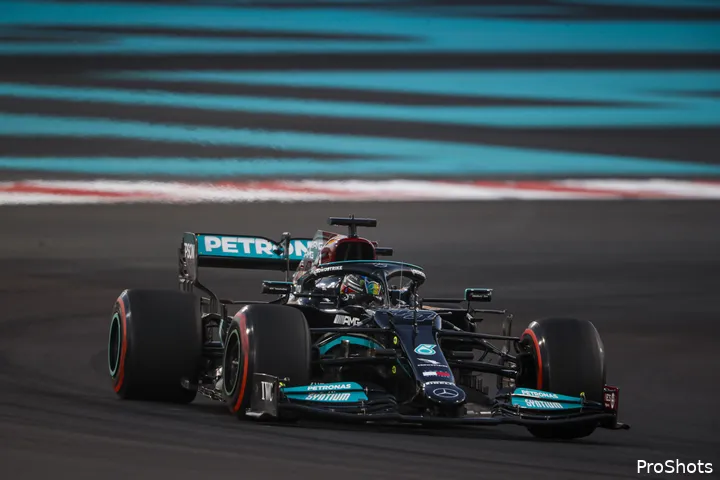 hamilton verstappen abudhabi 2021