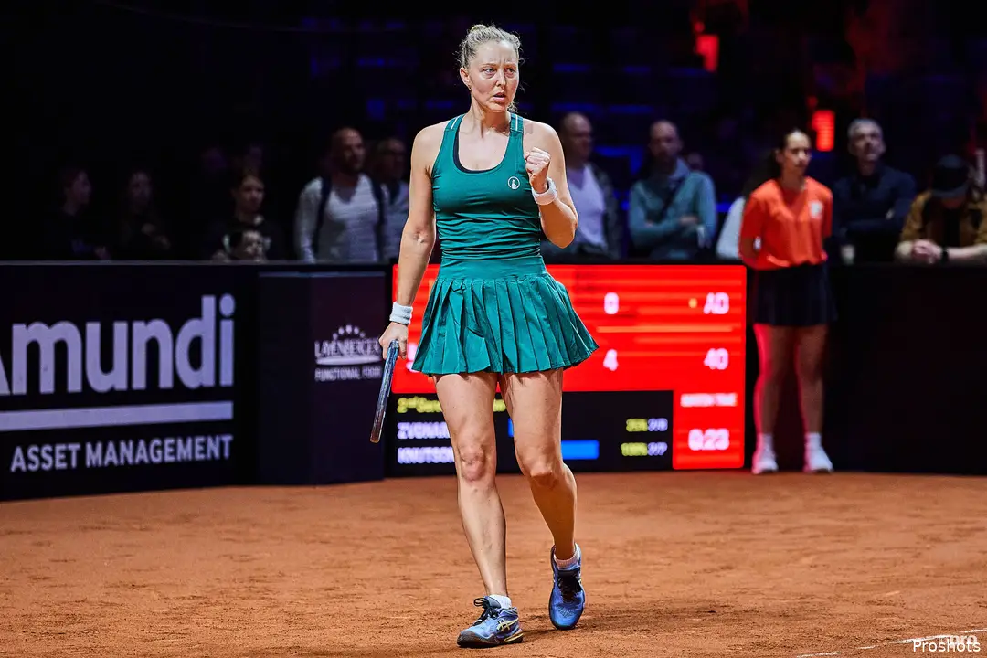 Gabriela Knutson clenches fist.