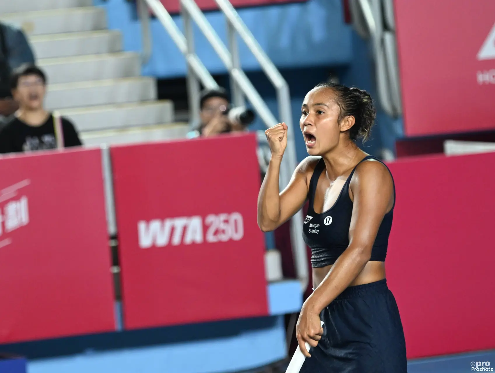 Leylah Fernandez celebrates in Hong Kong.