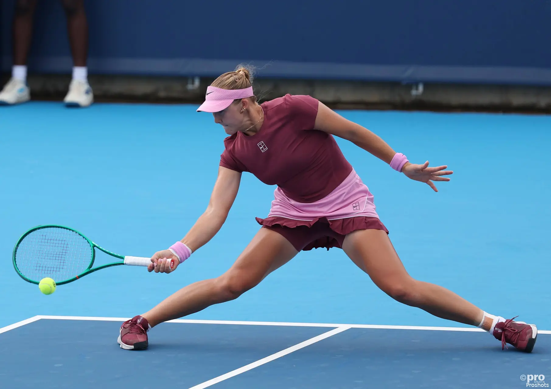 Mirra Andreeva responds with her forehand at 2026 Cincinnati Open.