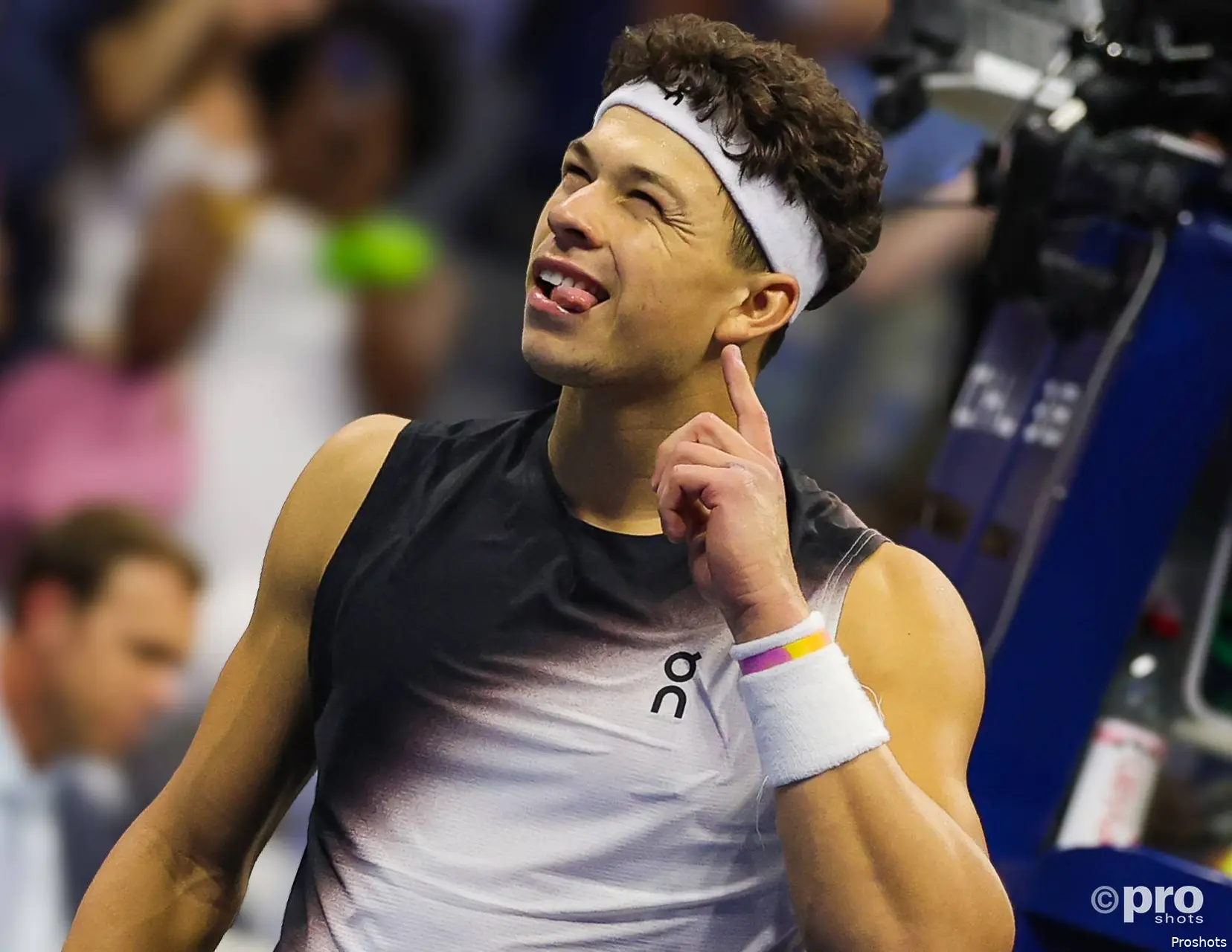 SheltonUSOQF1