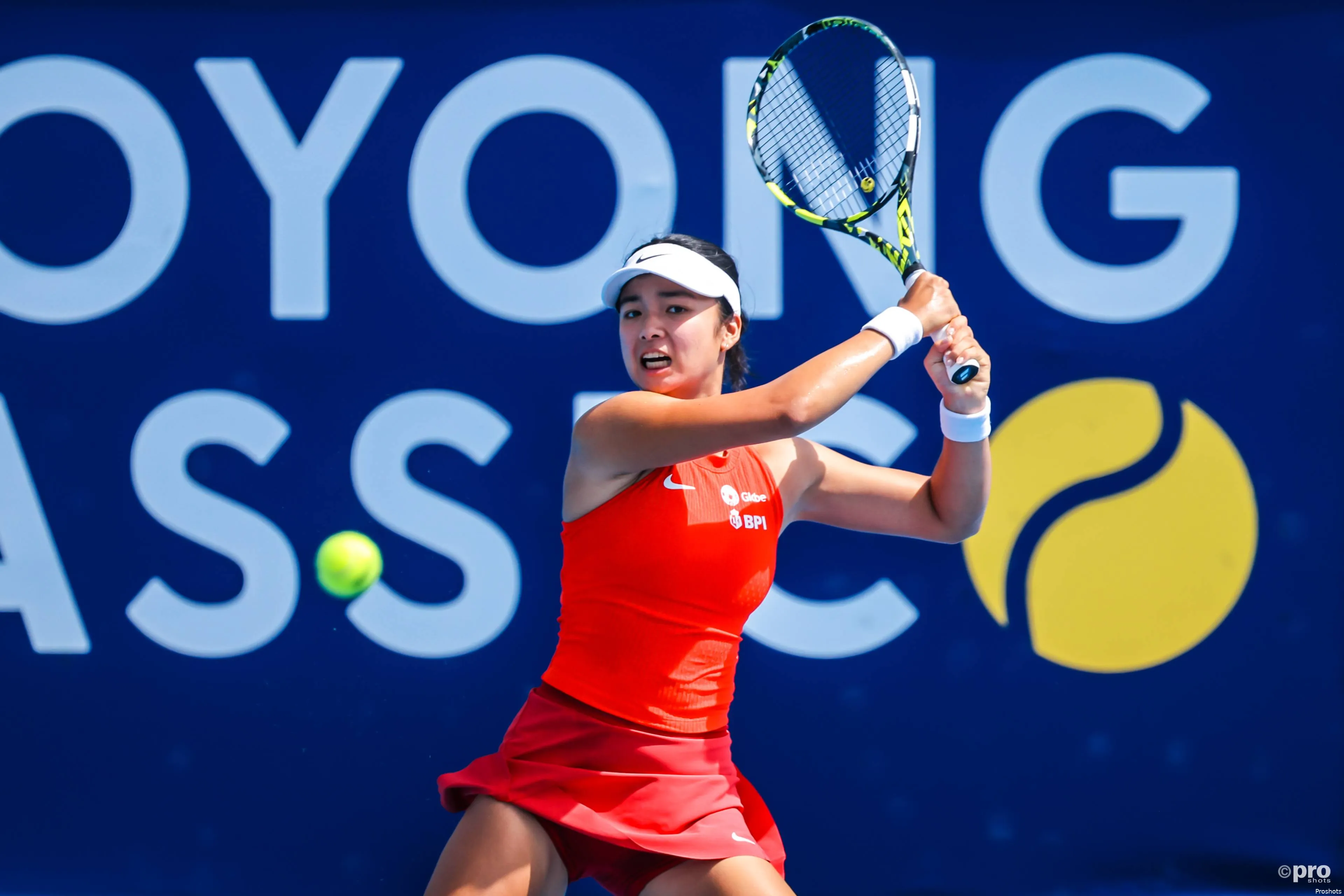 Alexandra Eala returns in Kooyong.
