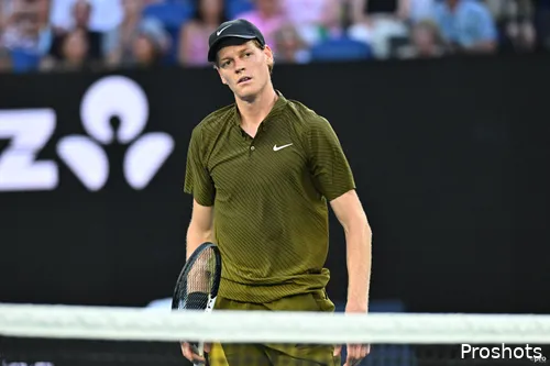 Jannik Sinner is into the last-16 of the Australian Open 2026