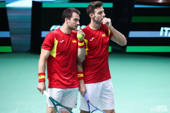 Marcel Granollers and Pedro Martinez speak at the Davis Cup Finals against Czech Republic