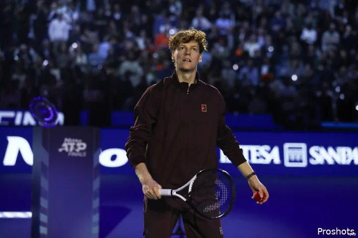 Jannik Sinner holding his racket at the 2025 ATP Finals
