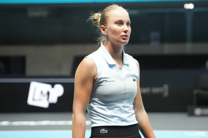 Polina Kudermetova looks on at Angers.