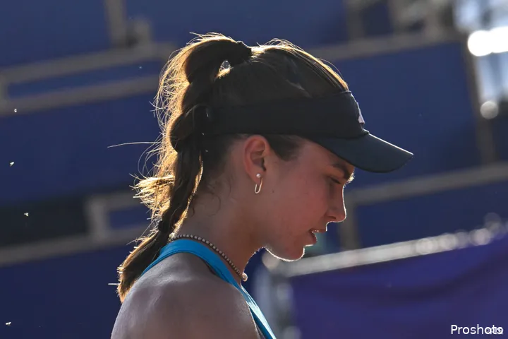 Jovic at Roland Garros
