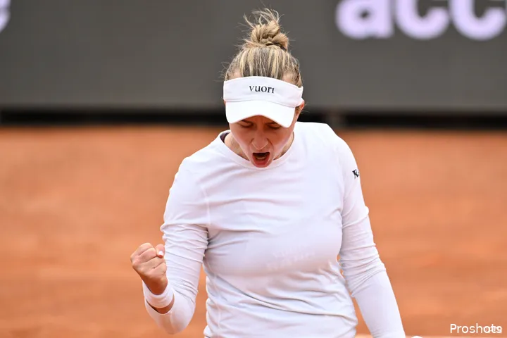 Krejcikova at Roland Garros.