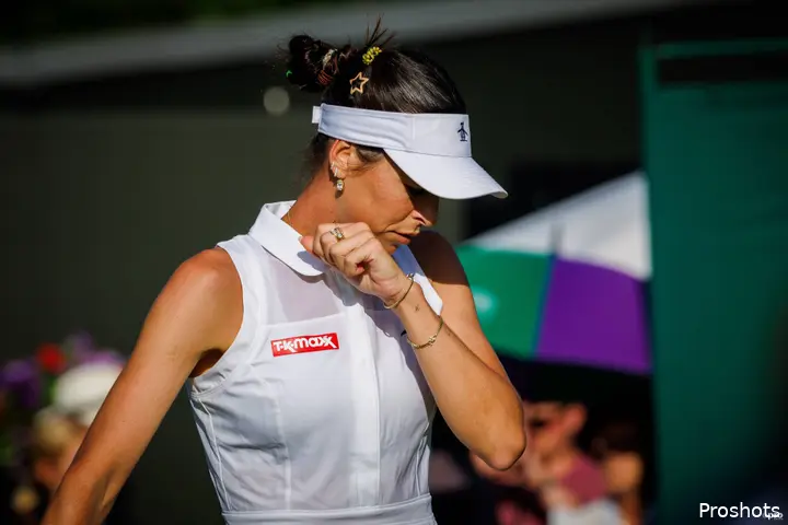 Ajla Tomljanovic looking down at Wimbledon