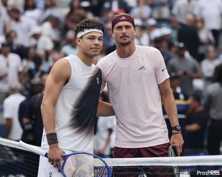 Shelton with Zverev.