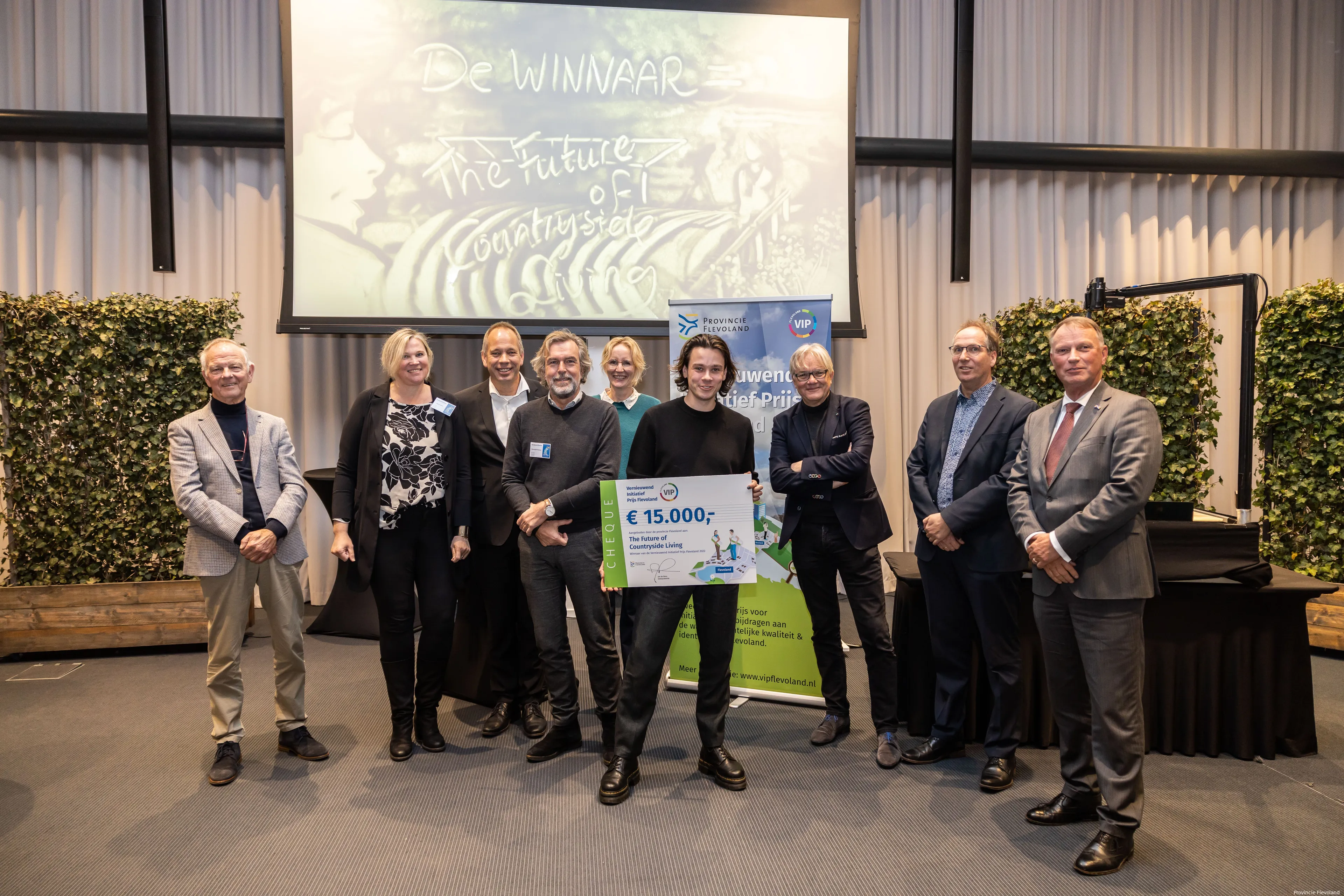 genomineerden en jury vernieuwend initiatief prijs flevoland 2022