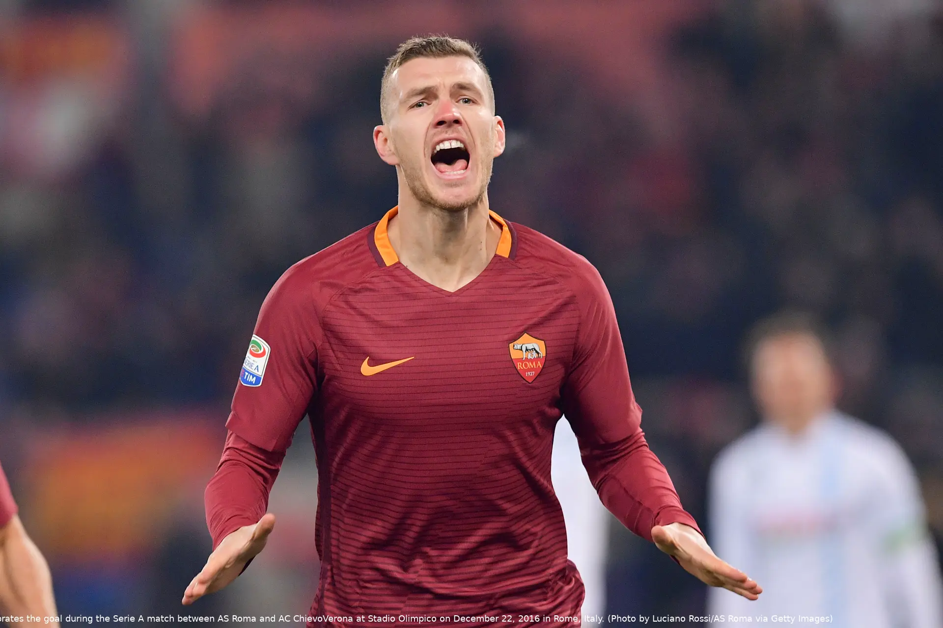 roma chievo dzeko esultanza 2