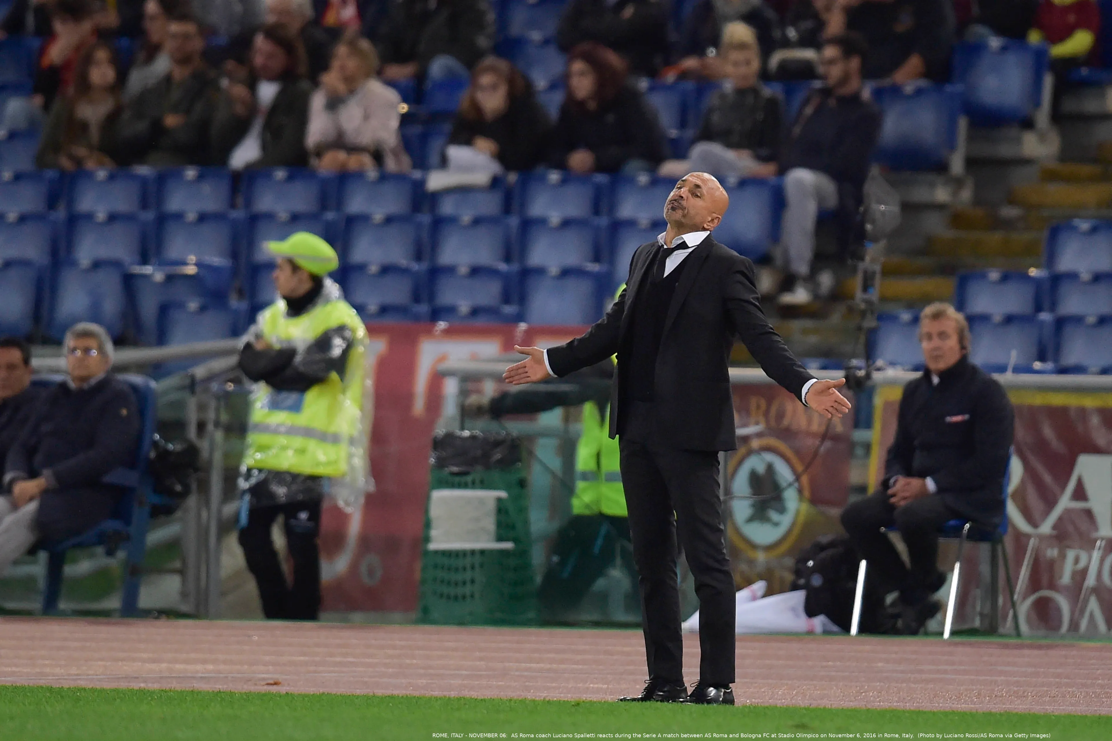 roma bologna spalletti sbracciata