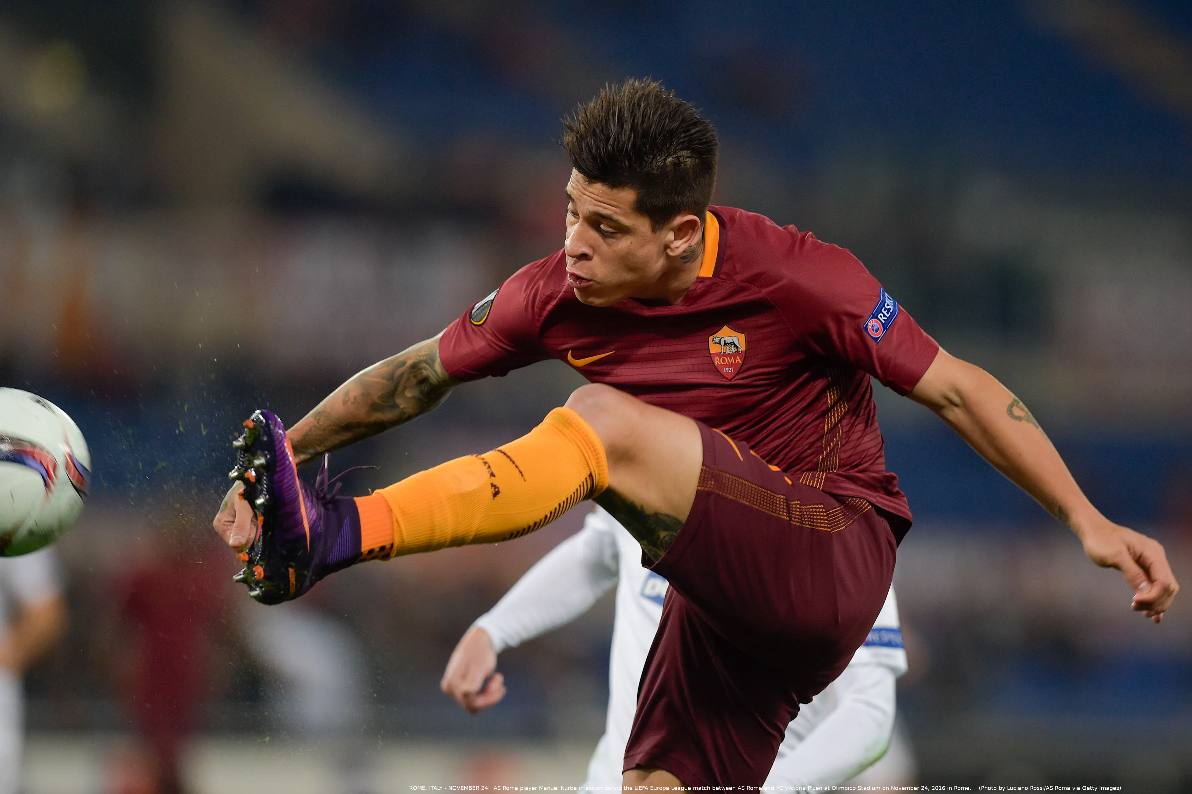 roma viktoria plzen iturbe