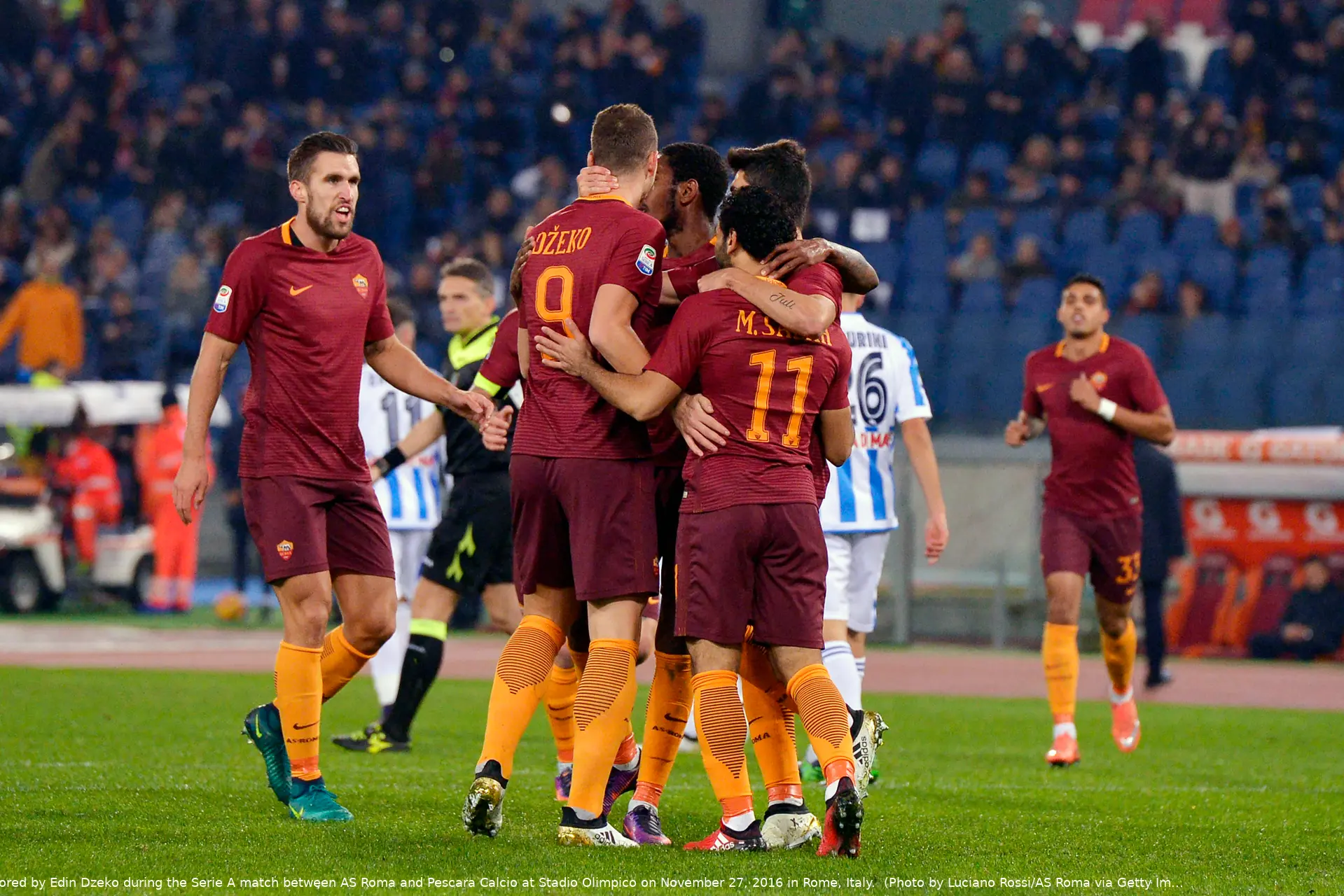 roma pescara esultanza squadra gol 5